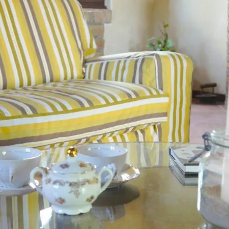 Camia Ferienhaus Torrazza Coste